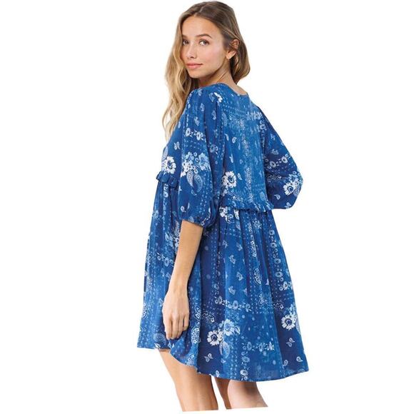 CES Femme Floral Smocking Boho Blue White Dress Size Small Runs large - Picture 4 of 16